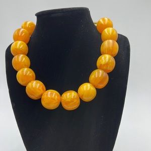 BAKELITE CHOKER NECKLACE